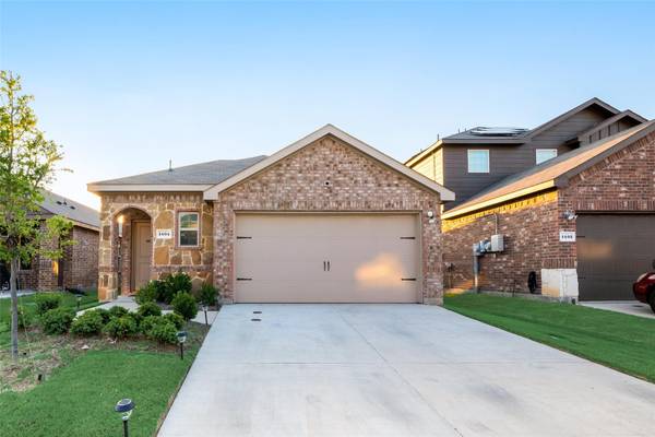 1404 Sebastian Drive, Forney, TX 75126