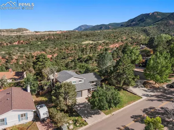 Manitou Springs, CO 80829,333 Crystal Hills BLVD