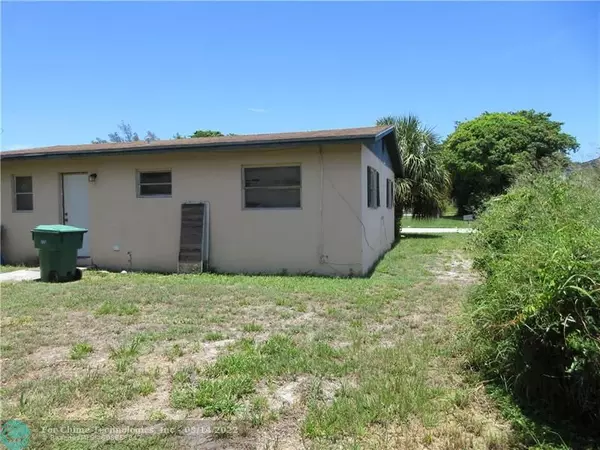 Riviera Beach, FL 33404,3421 Avenue T