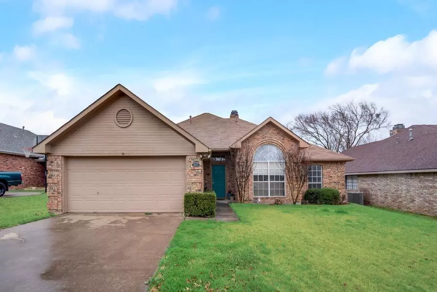 2600 Bauer Drive, Denton, TX 76207