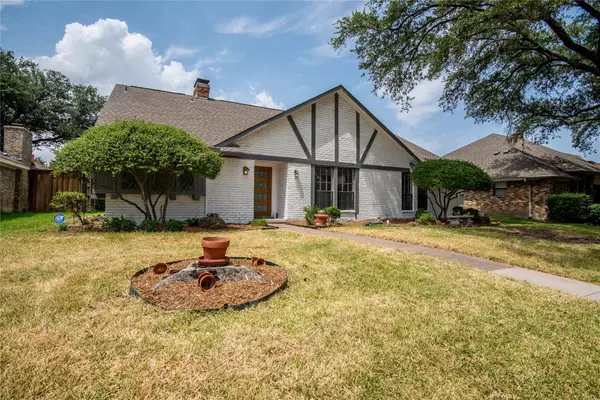 Dallas, TX 75248,6019 White Rose Trail