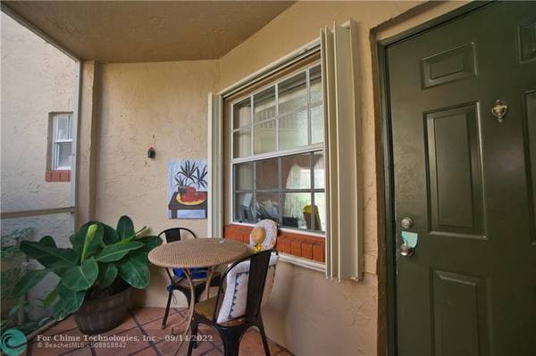 Pembroke Pines, FL 33025,8657 SW 5th St  #104