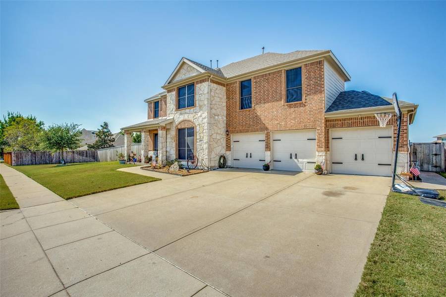 631 Grisham Drive, Fate, TX 75087