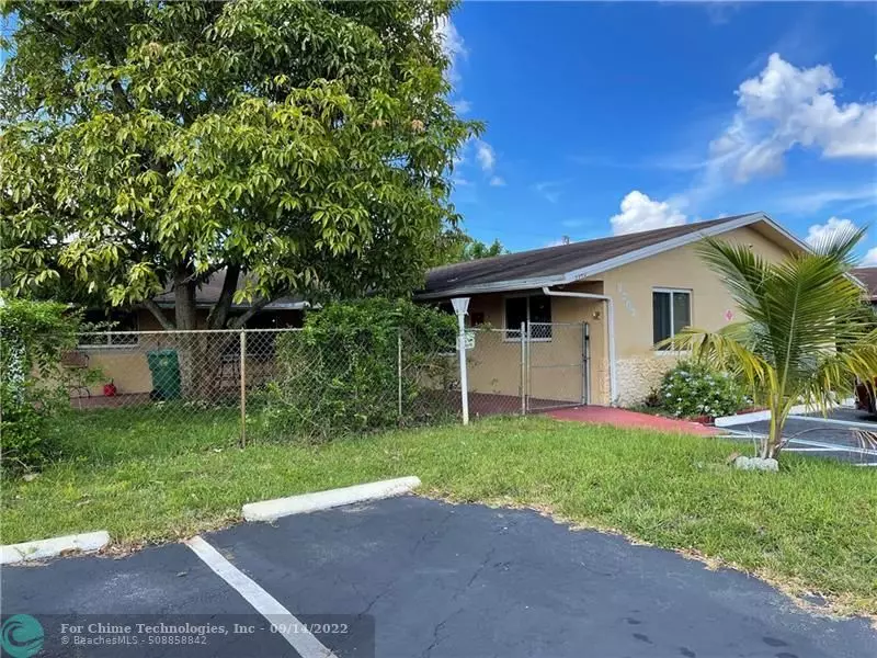 5940 NW 19th Ct, Lauderhill, FL 33313