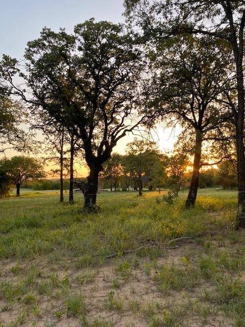 Alvord, TX 76225,930 Rollingwood Road