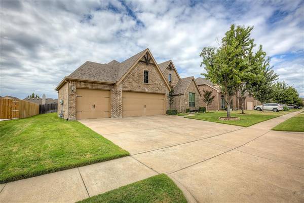 641 Stevenson Drive, Fate, TX 75087