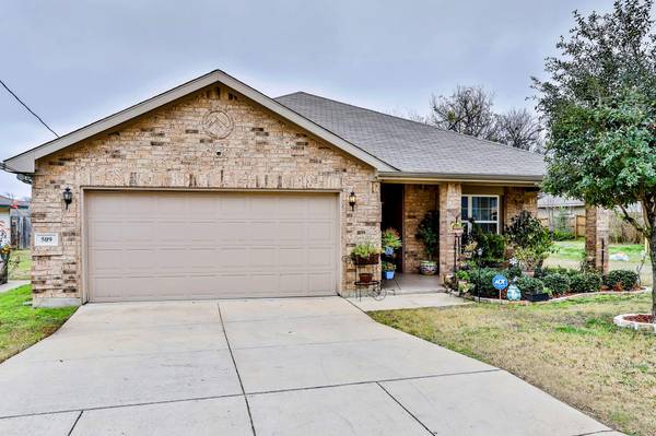 509 Echols Street,  Arlington,  TX 76011