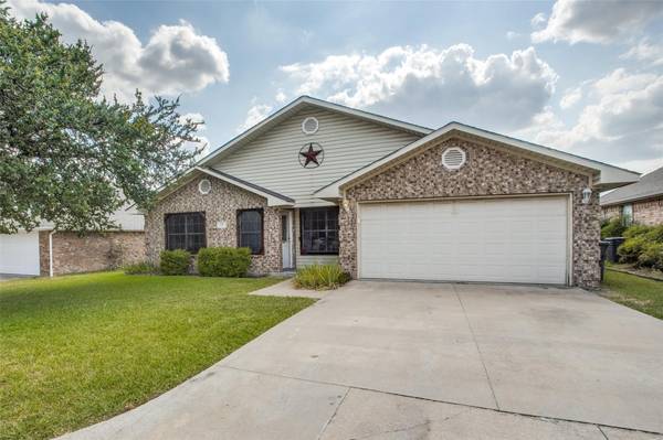 304 Peachtree Lane,  Princeton,  TX 75407