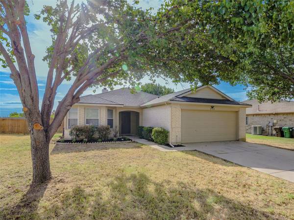 2324 Northway, Denton, TX 76207