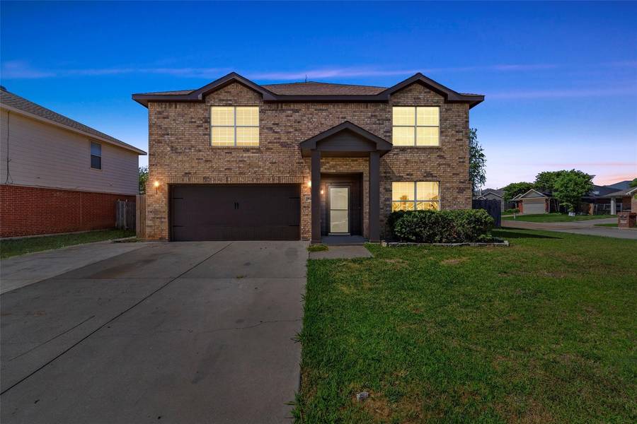 500 Del Mar Drive, Ponder, TX 76259