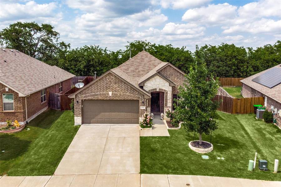 517 Bird Creek Drive, Little Elm, TX 75068