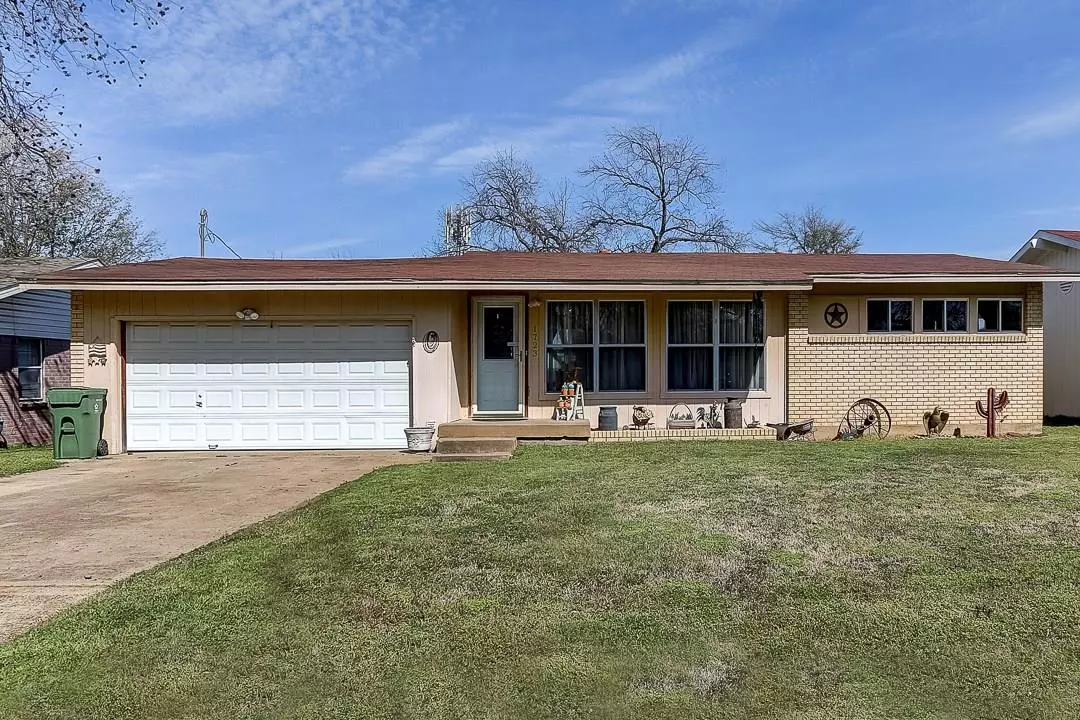 Arlington, TX 76012,1723 Pecan Park Drive