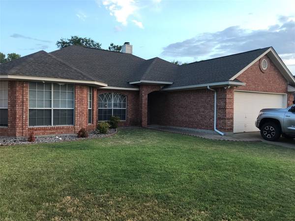 5944 Hilltop Drive, Watauga, TX 76148