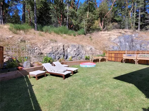 3635 Honeycrisp Ave, Langford, BC V9C 0M6