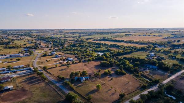 9749 Limestone Road,  Joshua,  TX 76058