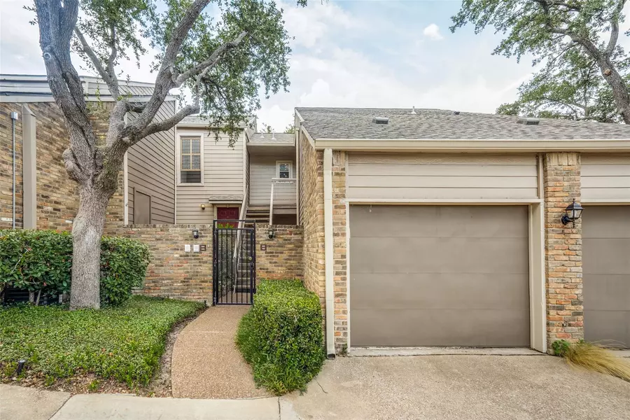 5616 Preston Oaks Road #102, Dallas, TX 75254