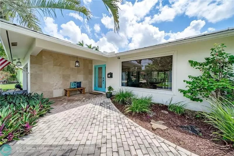 1120 E Tropical Way, Plantation, FL 33317