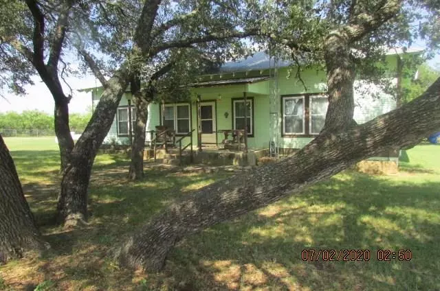 518 Private Road 902, Mingus, TX 76463