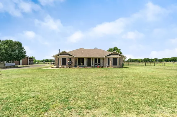 Terrell, TX 75160,9390 Adams Street