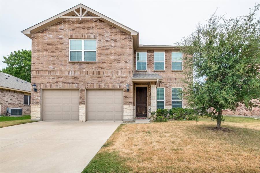 3932 Polar Brook Drive, Fort Worth, TX 76244