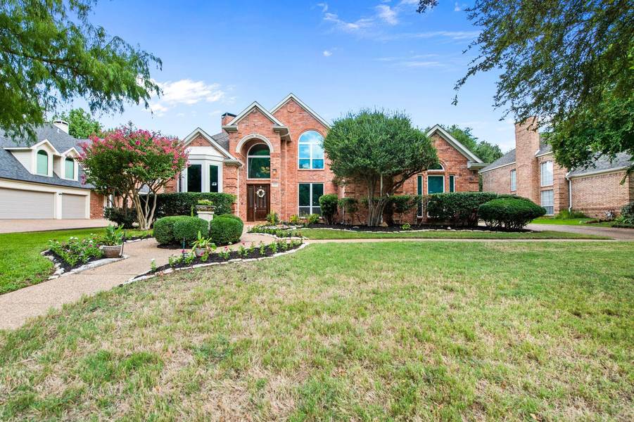 230 Highland Oaks Circle, Southlake, TX 76092