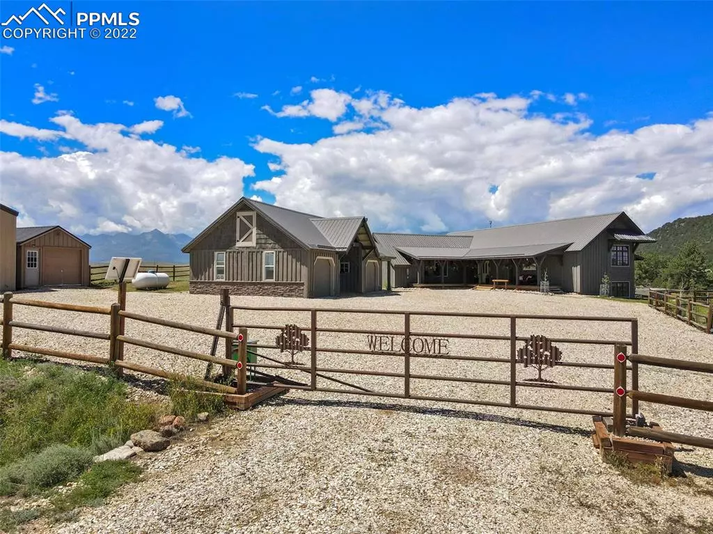 Westcliffe, CO 81252,105 Hill Country RD