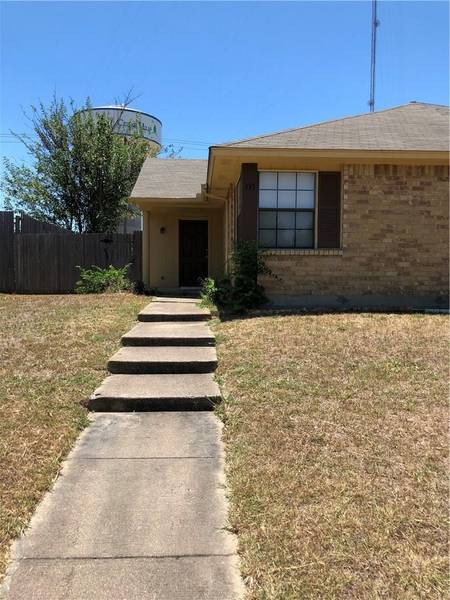 435 Pogue Street, Cedar Hill, TX 75104