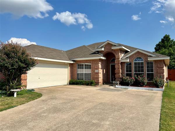 3532 Cedar Creek Lane, Sachse, TX 75048