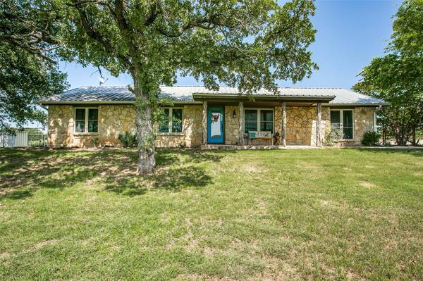 790 County Road 1308, Bridgeport, TX 76426