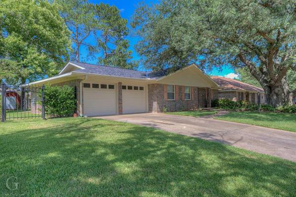 1528 Cambridge Drive, Shreveport, LA 71105