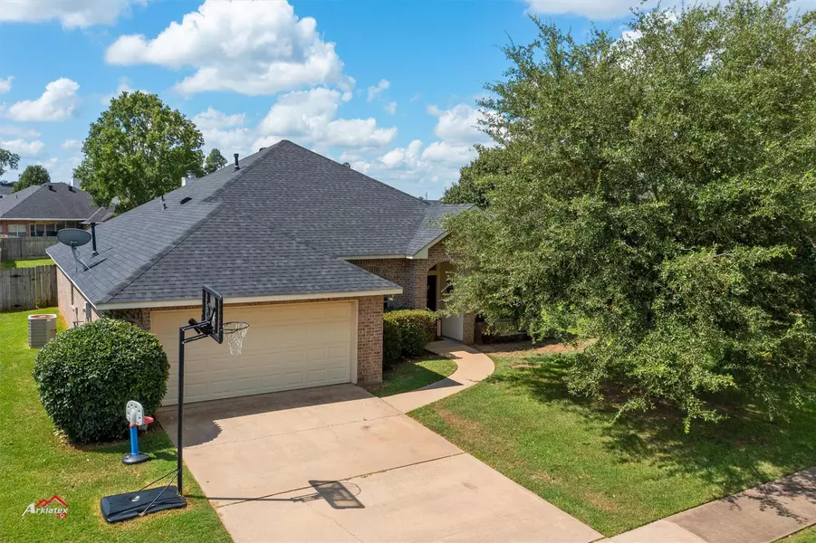 317 Fletcher Drive, Bossier City, LA 71112