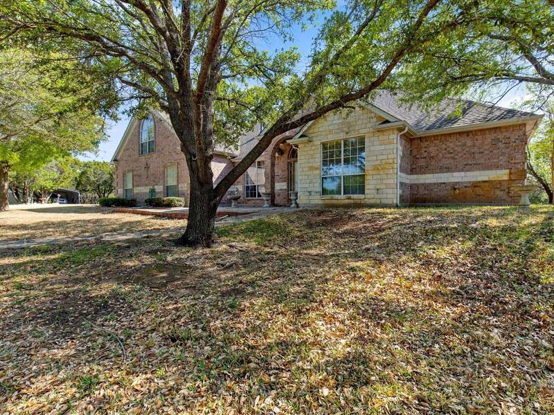 2535 Green Meadows Drive, Glen Rose, TX 76043