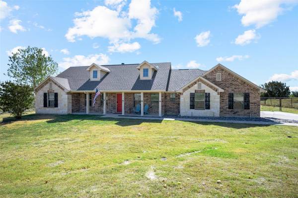 8704 Arizona Street, Joshua, TX 76058