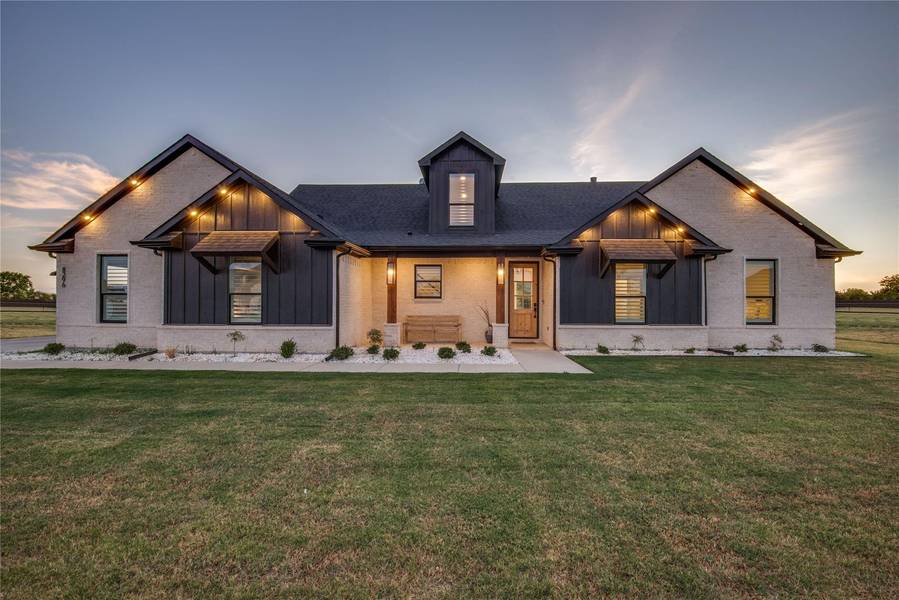 8393 Kassandra Drive, Krum, TX 76249