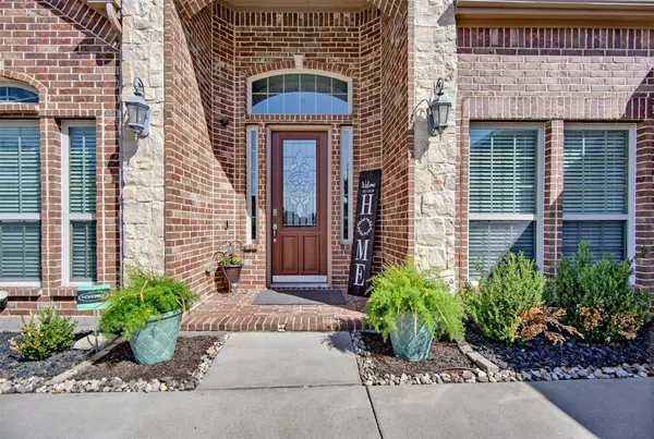 Grand Prairie, TX 75054,2808 Sendero