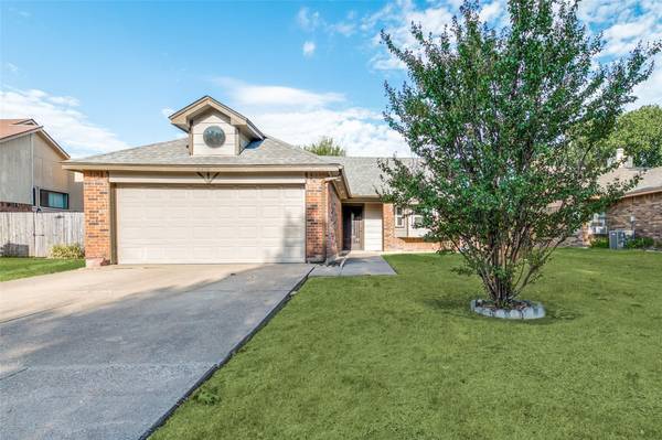 6206 Pilgrim Lane, Arlington, TX 76002