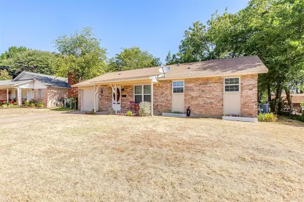 Crowley, TX 76036,821 E Mustang Street