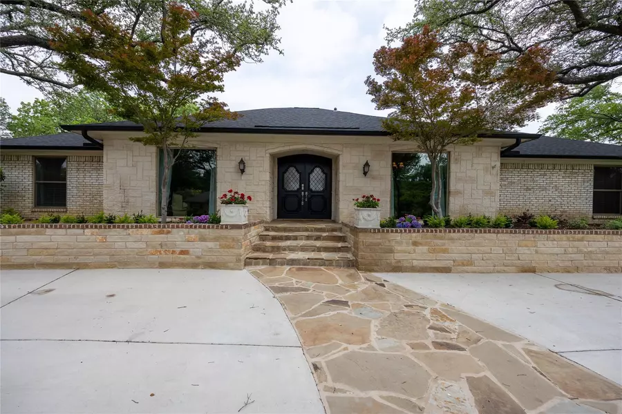 7105 Tophill Circle, Dallas, TX 75248