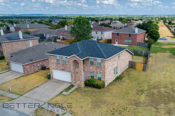 600 Ragwood Road, Arlington, TX 76002