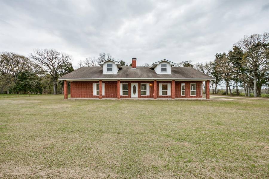 170 Fcr 1110, Streetman, TX 75859