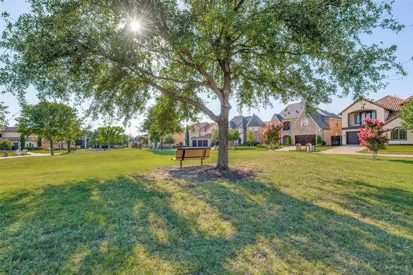 Plano, TX 75024,6901 Traceland Drive