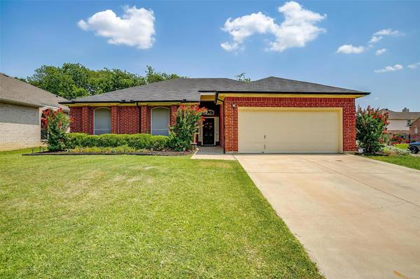 1500 Cheyenne Trail, Mansfield, TX 76063