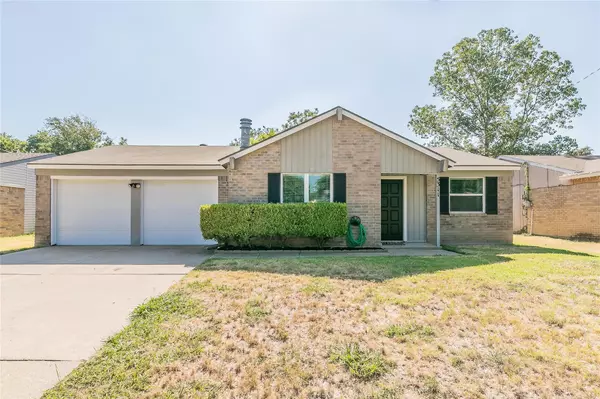 5311 Windy Meadow Drive, Arlington, TX 76017