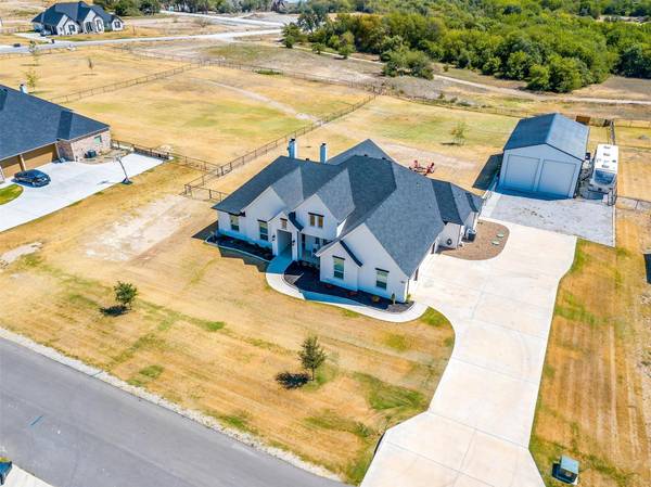 244 Harvard Lane, Springtown, TX 76082