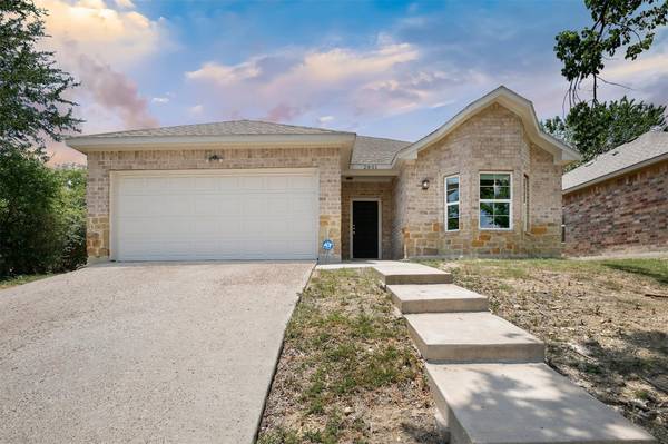 2801 17th Street, Fort Worth, TX 76106