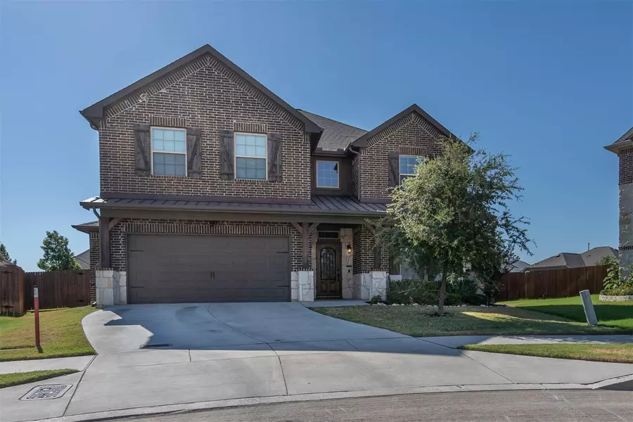 1828 Rio Costilla Road, Fort Worth, TX 76131