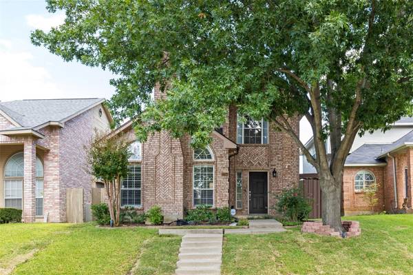 2250 Meadowstone Drive, Carrollton, TX 75006