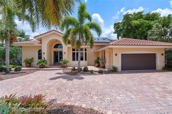 Weston, FL 33326,520 Coconut Cir