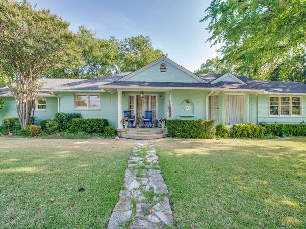 303 Williams Street, Rockwall, TX 75087