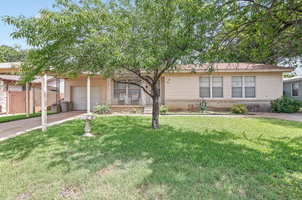 5329 Jerri Lane, Haltom City, TX 76117